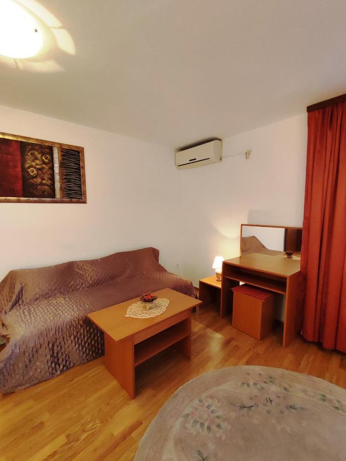 מוסטר Apartments Sole Mio מראה חיצוני תמונה