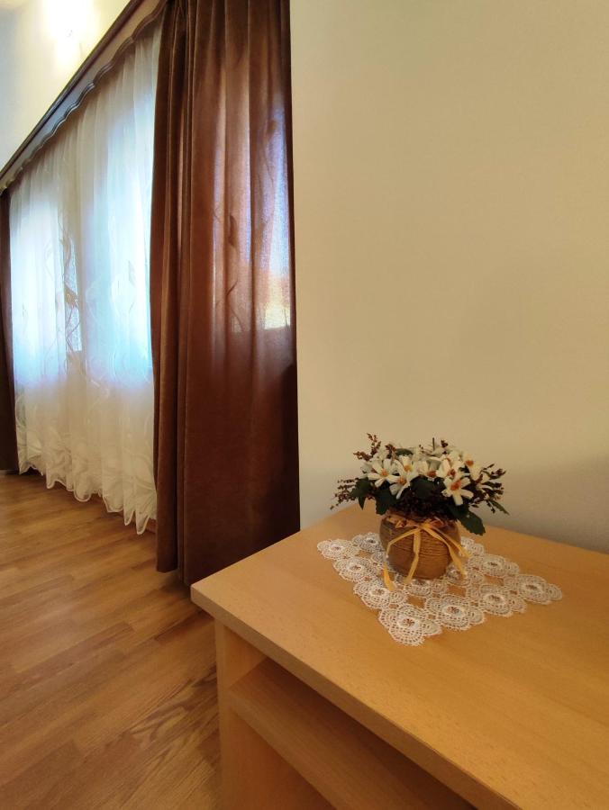 מוסטר Apartments Sole Mio מראה חיצוני תמונה
